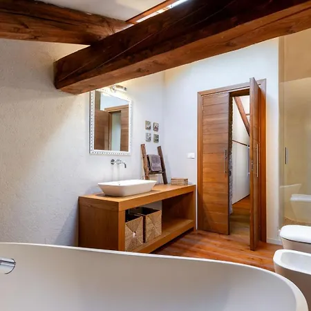 Manzoni Luxury Villa Novello